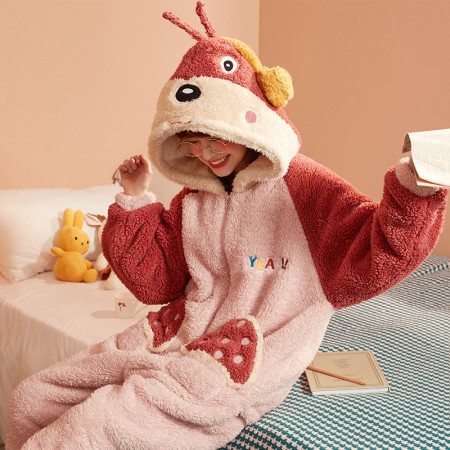 Pyjamas en flanelle pour femmes animé Kawaii à capuche vêtements de détente amples